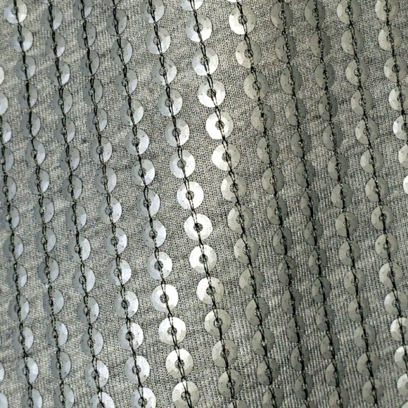 Sequence Tank Top - Picture 2 of 8